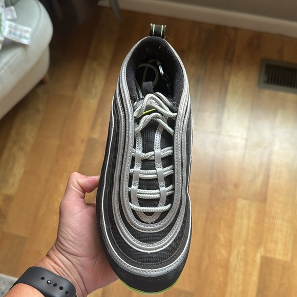 Nike Black and Yellow Air Max with Neon Soles - Picture 4 of 5